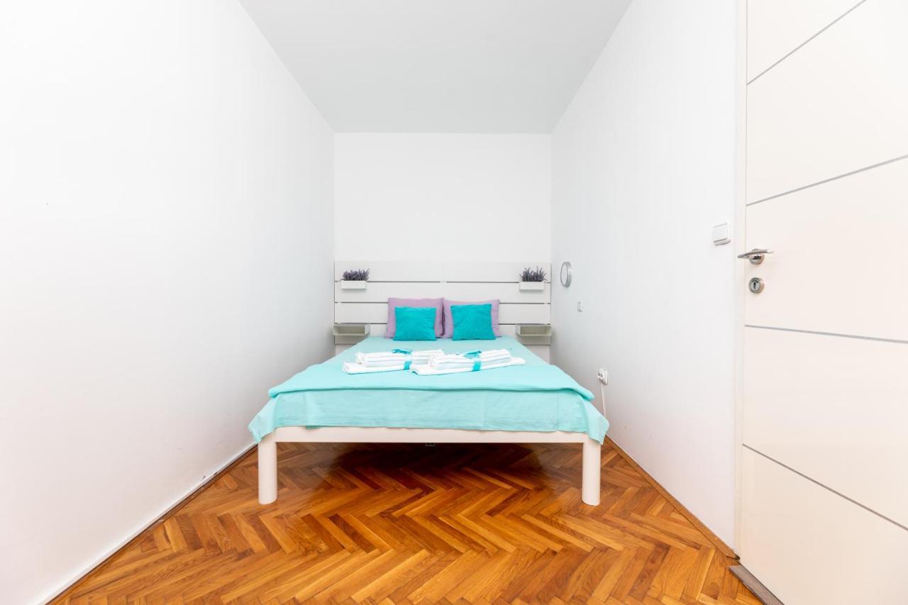 Aisa* Countryside Just 500m From The Beach! Apartment