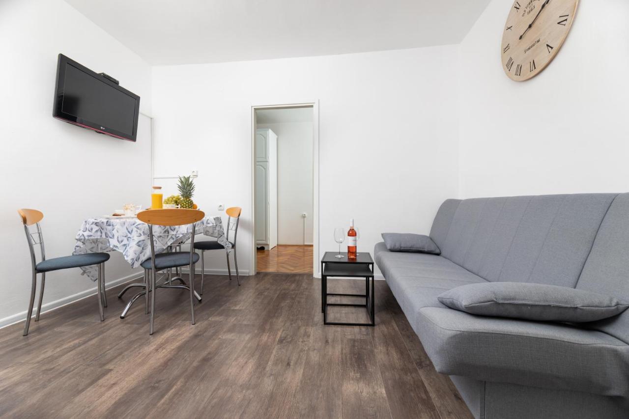 Aisa* Countryside Just 500m From The Beach! Apartment